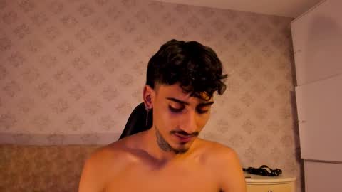 Snapshot of mr_strike chatting on 11.16.25 MR online show from 11.16.25