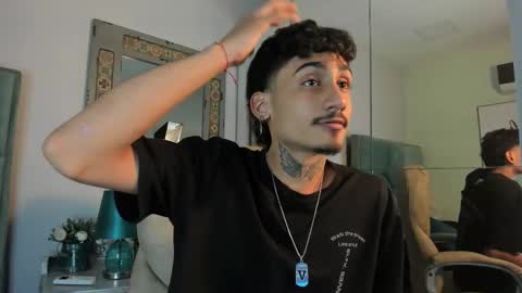 Snapshot of mr_strike chatting on 11.29.25 MR online show from 11.29.25