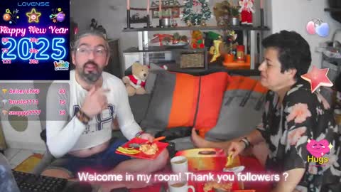 MrAndMrsSwetness84 online show from 01.08.25