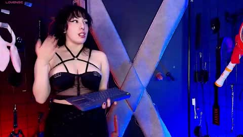 mranii_queen_bdsm_ online show from 12.04.25