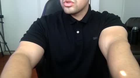 Snapshot of mrbree chatting on 10.27.25 Mr Bree online show from 10.27.25