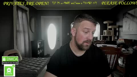 Snapshot of mrbrewscamfam chatting on 12.18.24 MrBrew online show from 12.18.24