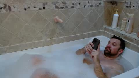 Snapshot of mrbrewscamfam chatting on 01.21.25 MrBrew online show from 01.21.25