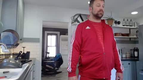 Snapshot of mrbrewscamfam chatting on 02.21.25 MrBrew online show from 02.21.25