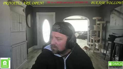 Snapshot of mrbrewscamfam chatting on 02.28.25 MrBrew online show from 02.28.25