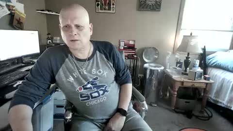 Snapshot of mrclean_55 chatting on 11.03.25 MrClean55 online show from 11.03.25