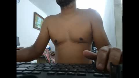 Snapshot of mrdongato01 chatting on 12.29.24 Gato online show from 12.29.24