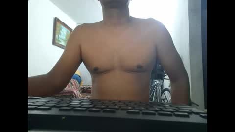 Snapshot of mrdongato01 chatting on 01.03.25 Gato online show from 01.03.25