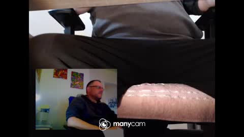 Snapshot of mrduplo1975 chatting on 06.17.26 MrJohnsen1975 online show from 06.17.26