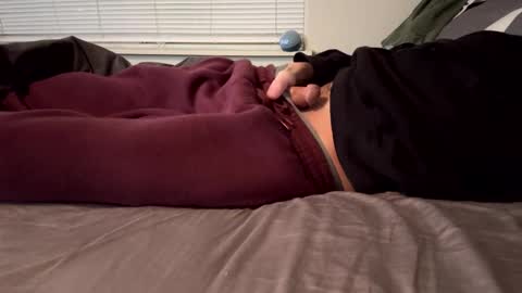 Snapshot of mrfox1q chatting on 02.16.25 thickdickpnw online show from 02.16.25