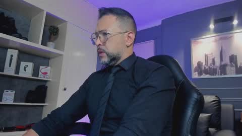 MrFrank. online show from 10.30.25