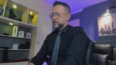 MrFrank. online show from 11.28.25