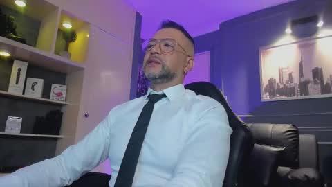 MrFrank. online show from 12.19.25