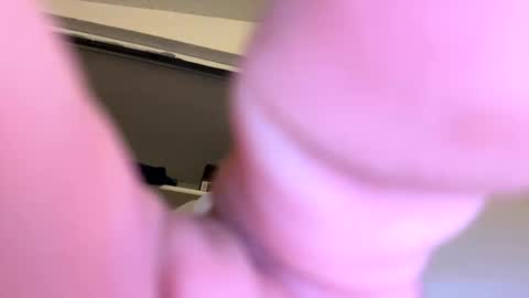 Snapshot of mrfrankfuckforfree chatting on 01.15.25 mrfrankfuckforfree online show from 01.15.25