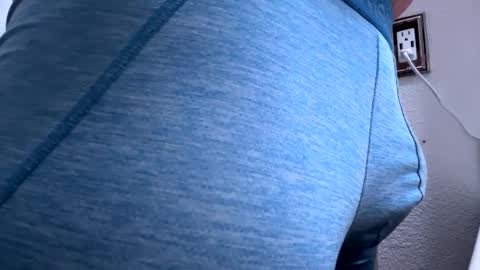 Snapshot of mrfrankfuckforfree chatting on 02.21.25 mrfrankfuckforfree online show from 02.21.25