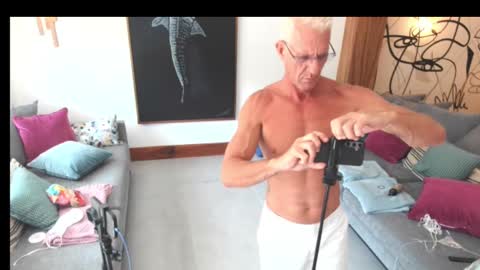 MrFunTimeforYou online show from 02.12.25