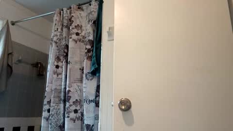 FRESH MEAT   TELL ME WHAT YOU WANNA SEE online show from 12.18.25