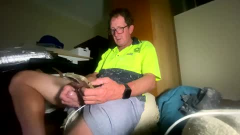Snapshot of mrgray11xxx chatting on 03.02.25 mrgray11xxx aussie online show from 03.02.25