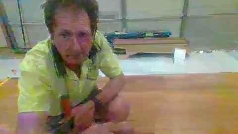 Snapshot of mrgray11xxx chatting on 03.02.25 mrgray11xxx aussie online show from 03.02.25