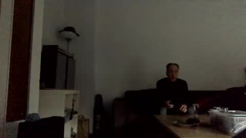 Snapshot of mrhandsomelovee chatting on 01.25.25 Nikola online show from 01.25.25