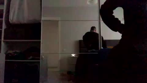 Snapshot of mrhandsomelovee chatting on 02.11.25 Nikola online show from 02.11.25