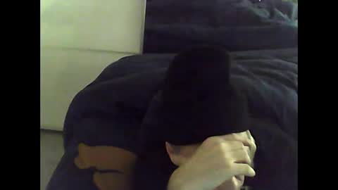 Snapshot of mrhandsomelovee chatting on 03.10.25 Nikola online show from 03.10.25