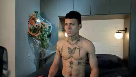 mrjustin_ online show from 10.25.25