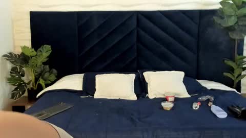 mrjustin_ online show from 11.20.25