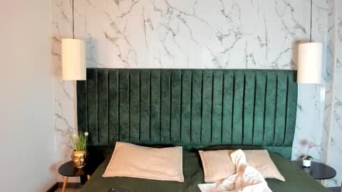 mrjustin_ online show from 12.01.25