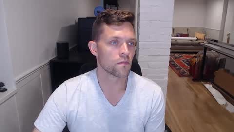 Snapshot of mrkenridge chatting on 09.19.25 mrkenridge online show from 09.19.25