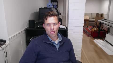 Snapshot of mrkenridge chatting on 10.17.25 mrkenridge online show from 10.17.25