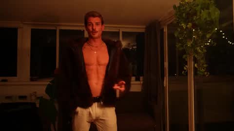 Mr Long online show from 11.09.25