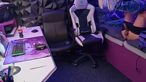 mrlongplay835366 online show from 02.27.26