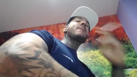 Snapshot of mrmanny__ chatting on 02.04.25 mrmanny__ online show from 02.04.25