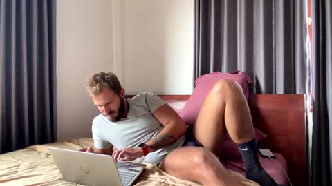 Max online show from 01.08.26