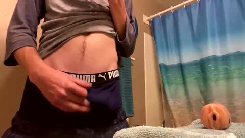 Snapshot of mrmeltyourheart chatting on 02.04.26 James online show from 02.04.26