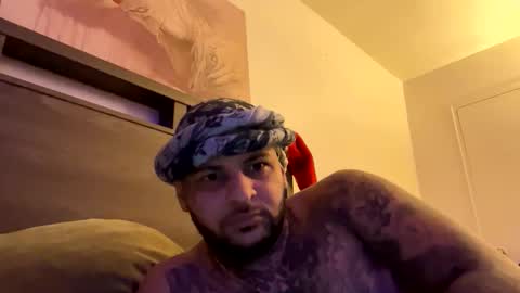 mrnineinch1995 online show from 12.22.25