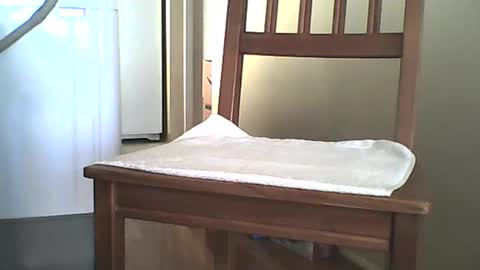 Snapshot of mrroarke chatting on 12.03.24 Longshot online show from 12.03.24