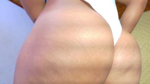 mrs_buttocks online show from 02.01.25