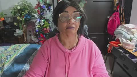 mrs_mommy online show from 12.17.25