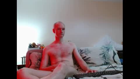 Snapshot of mrs_velvet_vixen_and_mr_stud chatting on 11.04.25 Mrs Velvet Vixen online show from 11.04.25