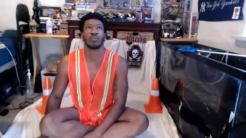 Snapshot of mrsoonicexrated chatting on 10.31.25 mrsoonicexrated online show from 10.31.25