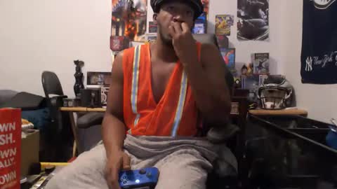 Snapshot of mrsoonicexrated chatting on 12.05.25 mrsoonicexrated online show from 12.05.25