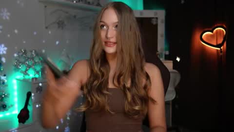 YOUR OWNER online show from 12.20.25