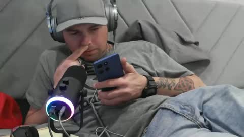 Snapshot of mrwagz420 chatting on 04.19.26 mrwagz420 online show from 04.19.26