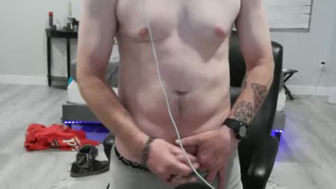 Snapshot of mrwagz420 chatting on 05.19.26 mrwagz420 online show from 05.19.26