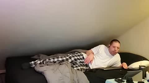 Snapshot of mrxhere chatting on 02.20.25 mrxhere online show from 02.20.25