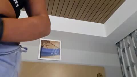 Jon3z online show from 09.19.25