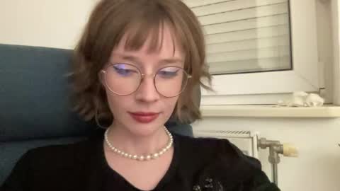 ms_christiana online show from 05.04.26