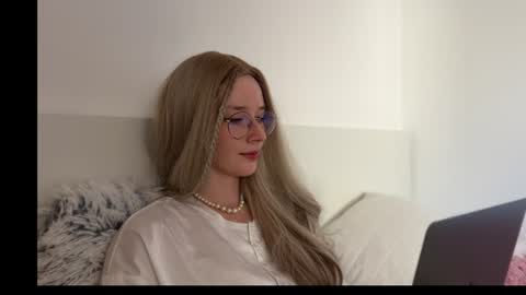 ms_christiana online show from 07.29.26